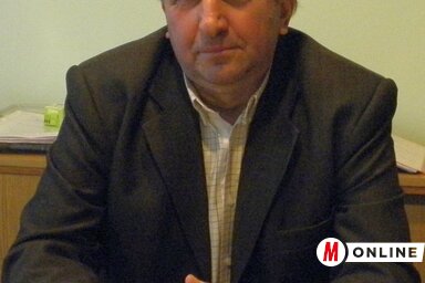 Boško Petrović: Árkorrekciót januártól kérünk (Homolya Horváth Ágnes felvétele)