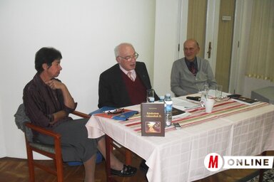 Miklenovics Aranka, Szarvas István és Moritz László a könyvbemutatón (Fotó: Lukács Melinda)