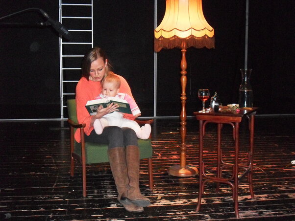 Béres Márta a kislányának is felolvasott