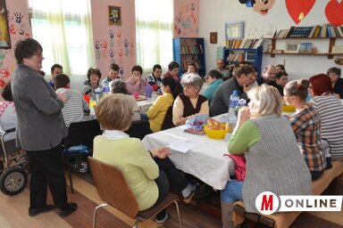 Papp Julianna megnyitja a tábort (Lakatos János fevétele)