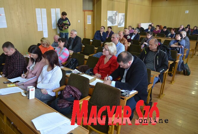 Új kommunális közvállalat megalapítását fogadták el a képviselők (Lakatos János felvétele) Új kommunális közvállalat megalapítását fogadták el a képviselők (Lakatos János felvétele)