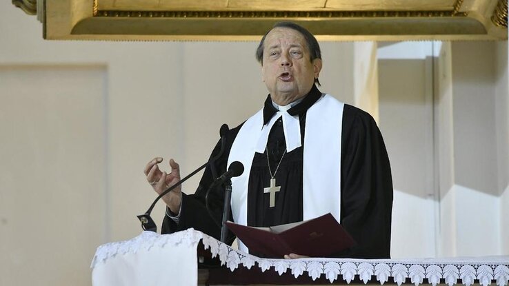 Gáncs Péter püspök (Fotó: MTI)