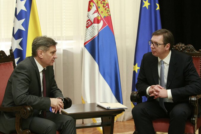 Denis Zvizdić, Bosznia-Hercegovina miniszteri tanácsának elnöke és Aleksandar Vučić, Szerbia miniszterelnöke (Beta)
