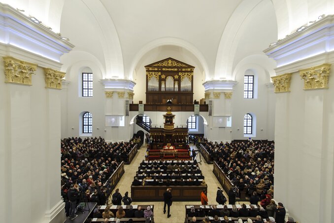 Istentisztelet az emlékév megnyitása alkalmából a debreceni Református Nagytemplomban (Fotó: MTI)