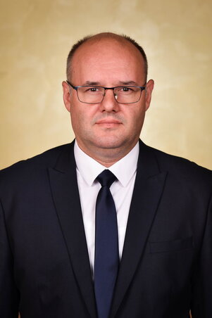 Hugyik Richárd Hugyik Richárd