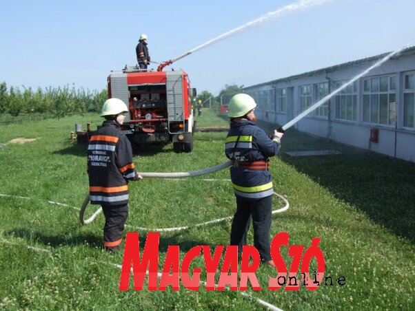 Gyakorlaton a Sila láncgyárban