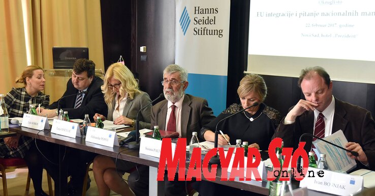 A tanácskozás résztvevői (Ótos András felvétele)