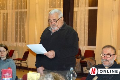 Ádám István beszámol a TAKT tavalyi munkájáról (Góbor Béla felvétele)