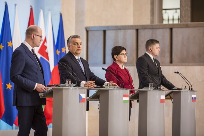 A visegrádi országok miniszterelnökei kezdeményezik, hogy az Európai Bizottság vizsgálja ki az élelmiszer-botrányt (Foró: MTI)