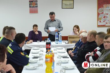 Szűgyi István a közgyűlésen beszámolt a tavalyi évről (Lakatos János felvétele)