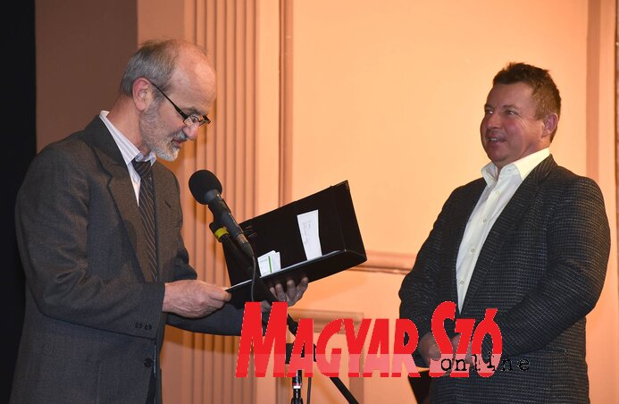 Varga Attila érdemeit Bencsik István méltatta (kép: Ótos András) Varga Attila érdemeit Bencsik István méltatta (kép: Ótos András)