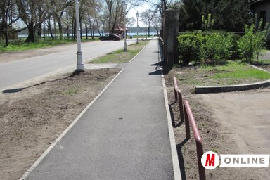 A Hegedűs József utcában megújult a gyalogjárda (Fotó: Lukács Enikő)