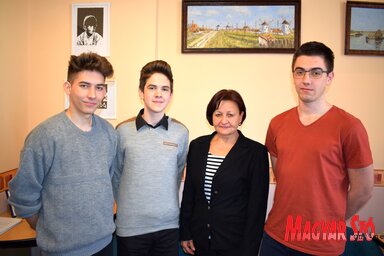 Szabó Imre, Szögi Roland, Csikós Pajor Gizella és Ali Arszen (Máriás Endre felvétele)