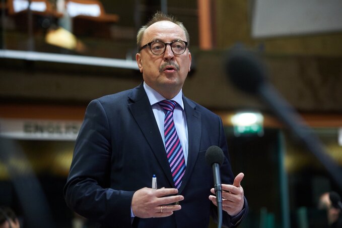 Németh Zsolt Strasbourgban (Fotó: MTI)