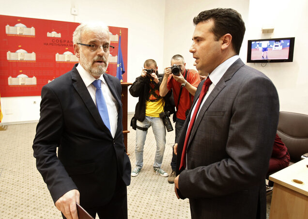 Talat Xhaferi és Zoran Zaev (Fotó: Beta/AP)