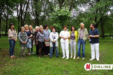 A szülőotthon és a terhesiskola volt és jelenlegi munkatársai (Sihelnik Ágnes felvétele)