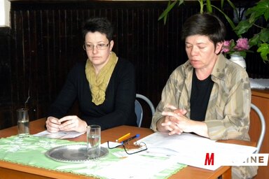 A sajtótájékoztatón Huber Varmuzsa Anikó és Cipó Rózsa (Benedek Miklós felvétele)