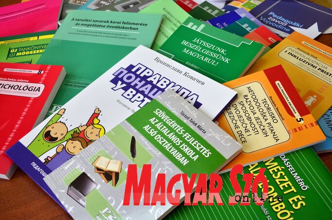 A Vajdasági Pedagógiai Intézet kiadványaiból A Vajdasági Pedagógiai Intézet kiadványaiból