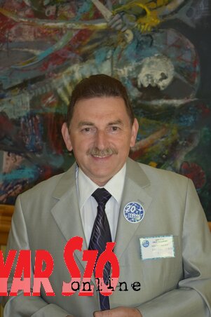 Halmai Tibor, a Délvidéki Háló elnöke Halmai Tibor, a Délvidéki Háló elnöke