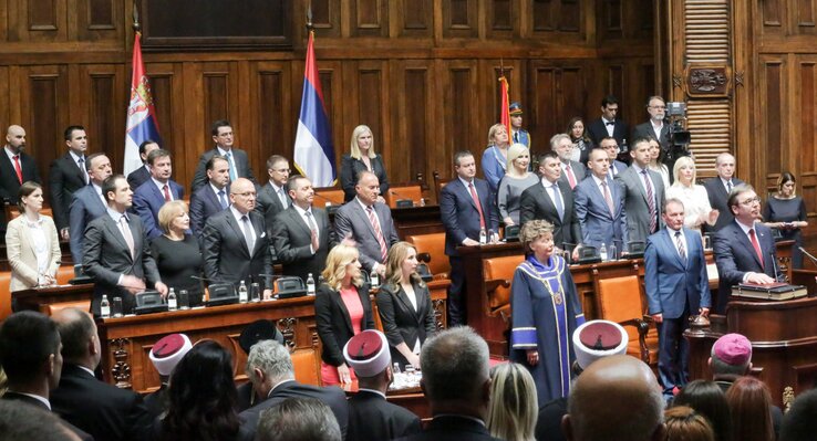 Az új államfő az alkotmányra és a Miroslav-evangéliumra esküdött fel (Beta/AP)