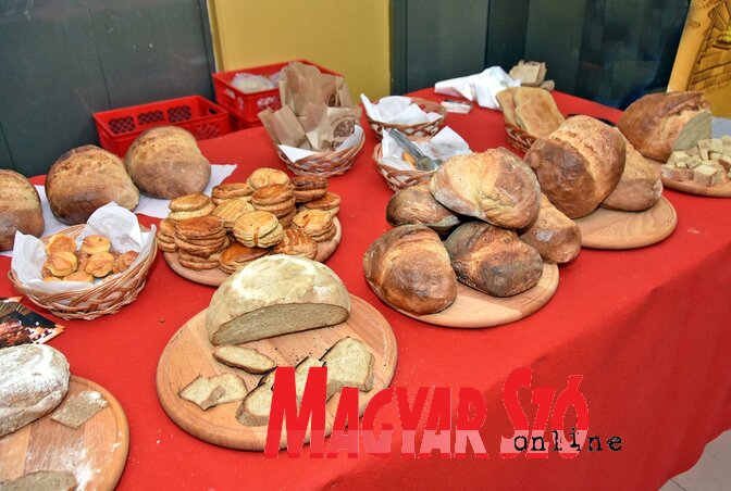 Adalékanyag hozzáadása nélkül készült péksütemények Adalékanyag hozzáadása nélkül készült péksütemények