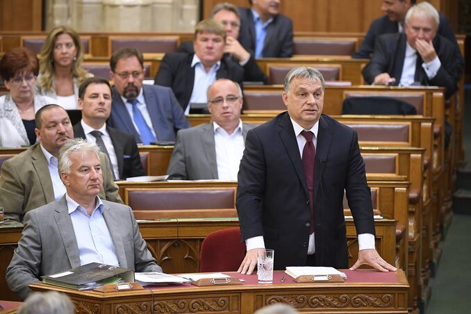 Orbán Viktor az Országgyűlésben (Fotó: MTI)