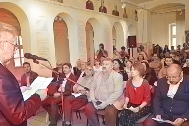 Drago Njegovan, a Vajdasági Múzeum igazgatója a digitalizált kulturális örökségről szól (Dávid Csilla felvétele)