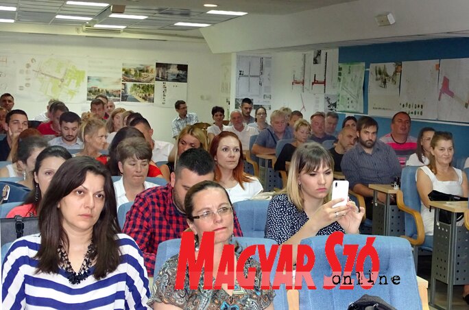 A temerini község részéről támogatott új vállalkozók és új munkaerőt foglalkoztatók (Fotó: Góbor Béla)