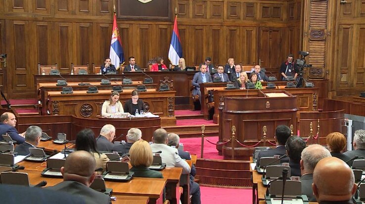 Az eddigi 16 helyett 18 minisztérium képezné a kormányt (Fotó: Beta)