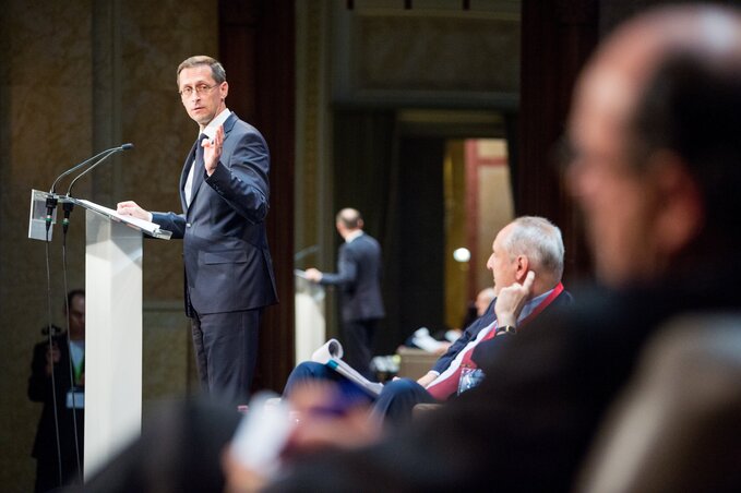 Varga Mihály (Fotó: MTI)