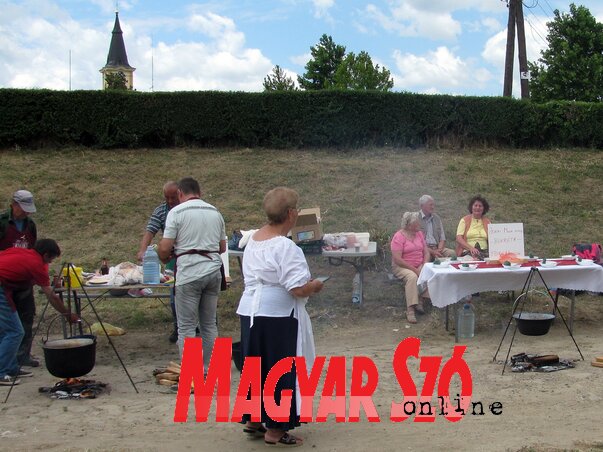 A törökbecsei Jókai Mór MME csapata is főzött A törökbecsei Jókai Mór MME csapata is főzött
