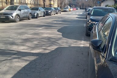 A Duna utcában, a belváros szívében ma kátyúzási munkálatok kezdődnek