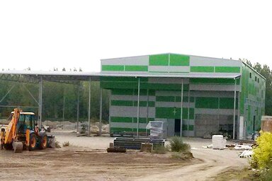 Az eladásra váró gyár  (Fotó: Fekete J. József)