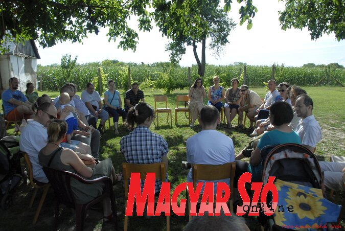 Előadás a házaspároknak Előadás a házaspároknak