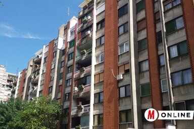 A lakóépületek karbantartása a lakók kötelezettsége (Fotó: Paszterkó Erika)