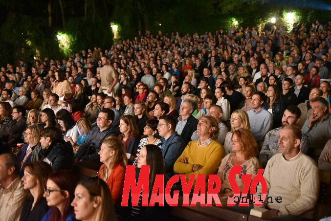 Szombat este megtelt a nyári színpad (Ótos András felvétele)