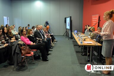 Fontos támogatni azokat a fiatal nőket, akik a tudományos pályára szeretnének lépni (Fotó: Dávid Csilla)