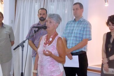 Tanja Kragujević szól a közönséghez (Fotó: Horváth Zsolt)