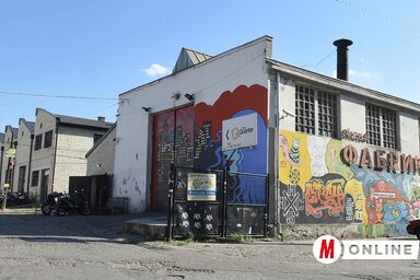 A művelődési események többségét a tervvel összhangban a jövőben a limáni Kínai negyedben bonyolítják majd le, miután az itt lévő, romos gyárépületeket „rendeltetésszerűen újjáépítik” (Ótos András felvétele)
