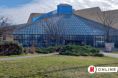 Az óbecsei sportközpont épülete, amely számos edzőtábornak és sportrendezvénynek ad otthont (Kancsár Izabella felvétele)