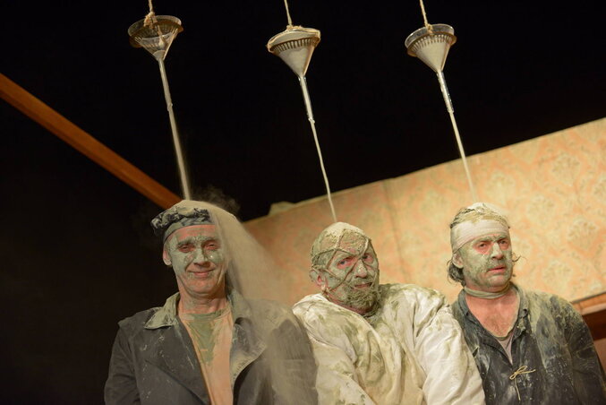 Egy helyről jövünk, és vígan oda is megyünk vissza