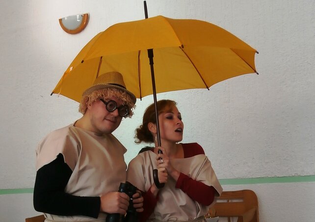 Máriás Endre és Hajnal Anna a Fababaálombál című előadás egyik jelenetében