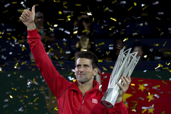 Kínában verhetetlen: Novak Đoković a nyolcadik serlegét emelheti magasba az ázsiai országban (Fotó: Beta/AP) Kínában verhetetlen: Novak Đoković a nyolcadik serlegét emelheti magasba az ázsiai országban (Fotó: Beta/AP)