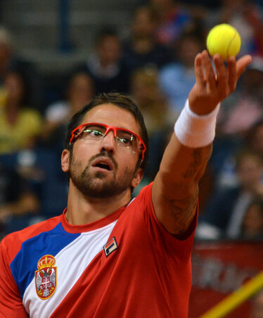 Janko Tipsarević attól a 17 éves orosz játékostól kapott ki, akit Györe László Wimbledonban három játszmában győzött le (Fotó: Ótos András) Janko Tipsarević attól a 17 éves orosz játékostól kapott ki, akit Györe László Wimbledonban három játszmában győzött le (Fotó: Ótos András)