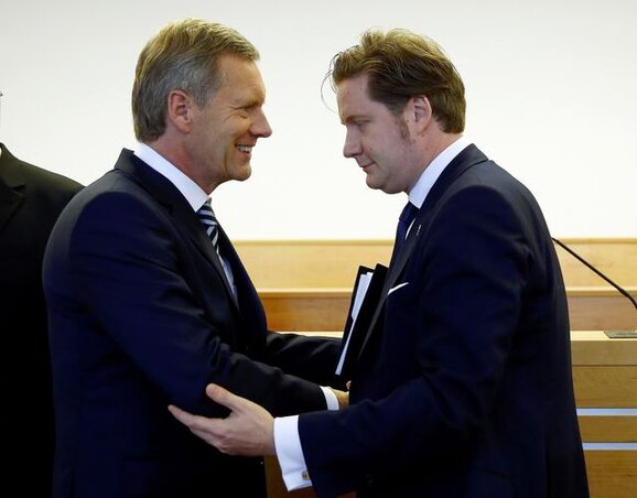 Christian Wulff és David Groenewold megérkezik a tárgyalásra (Fotó: Beta/AP) Christian Wulff és David Groenewold megérkezik a tárgyalásra (Fotó: Beta/AP)