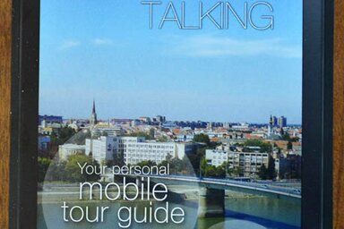 Újvidék beszél elnevezésű mobiltelefonos városismertető (Fotó: Ótos András)
