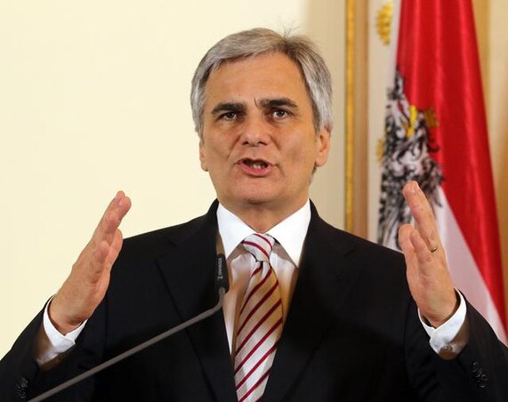 Werner Faymann maradt a kormány élén (Fotó: Beta/AP)