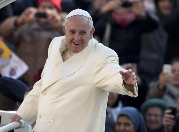 Ferenc pápa az egyik szokásos audienciáján a vatikáni Szent Péter téren (Fotó: Beta/AP)