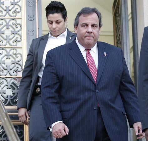 Chris Christie: Hogy fogok én ebből a botrányból kimászni? (Fotó: Beta/AP) Chris Christie: Hogy fogok én ebből a botrányból kimászni? (Fotó: Beta/AP)