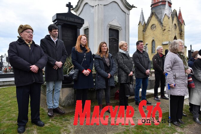 Kegyelettel emlékeztek a 100 éve elhunyt kiválóságra (Fotó: Molnár Edvárd) Kegyelettel emlékeztek a 100 éve elhunyt kiválóságra (Fotó: Molnár Edvárd)